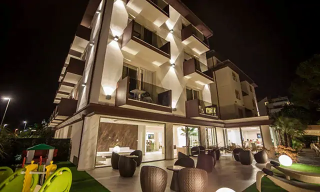 Facciata dell'hotel